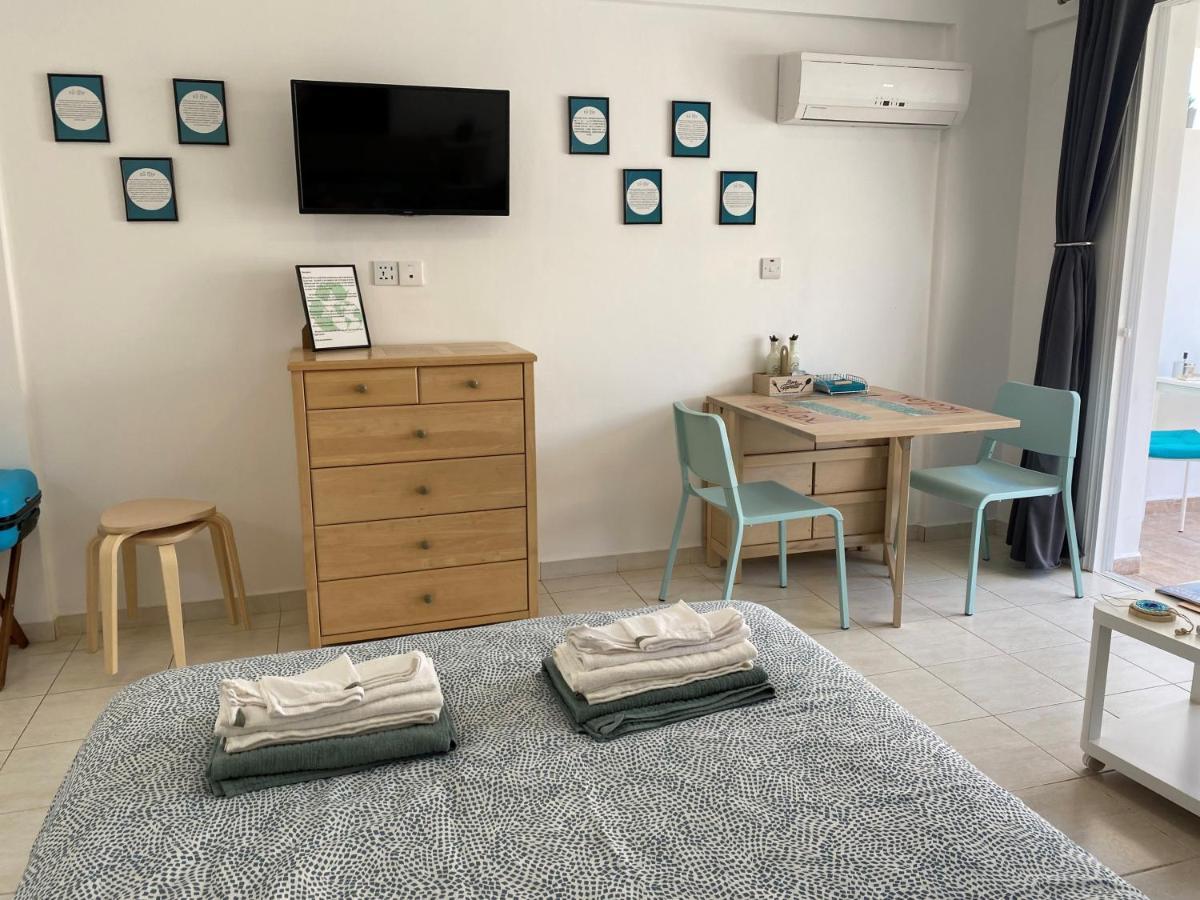 Ev Zin:Cozy, Newly Rennovated, Studio, Swimming Pool B102 بافوس المظهر الخارجي الصورة